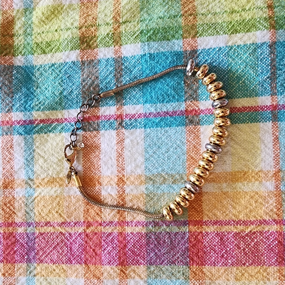 Gold and Silver Beaded Bracelet (Vintage/Avon)